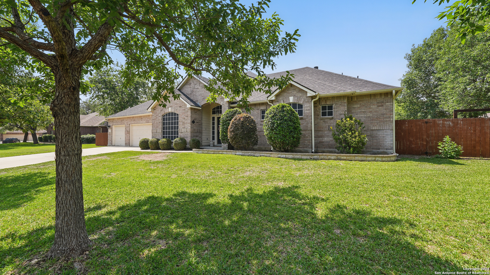 14534 Gunter Ave