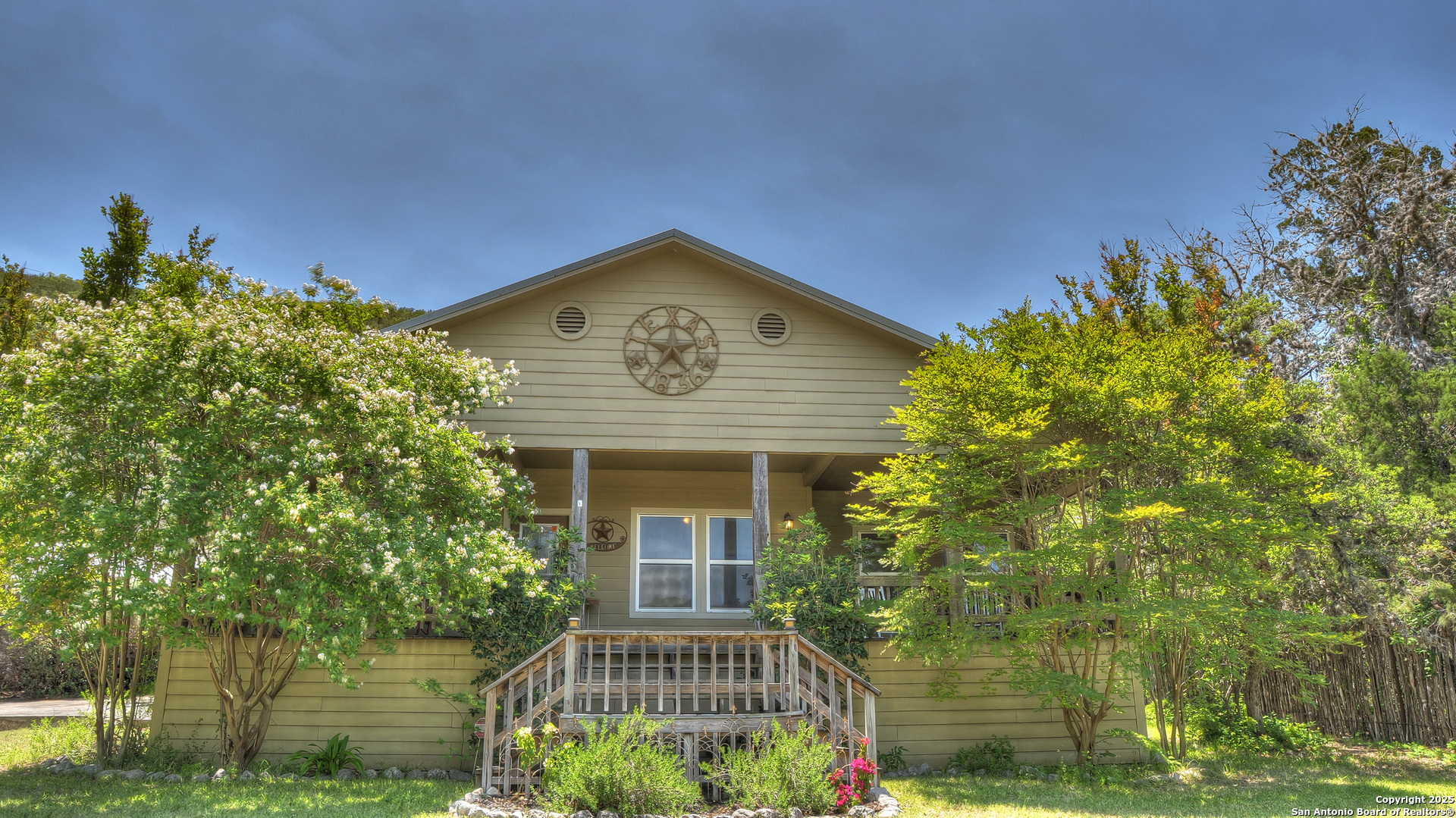 Listing image 2