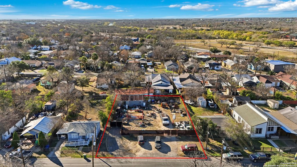 Photo of 1602 lennon, San Antonio, TX 78223 (MLS # 1934614)