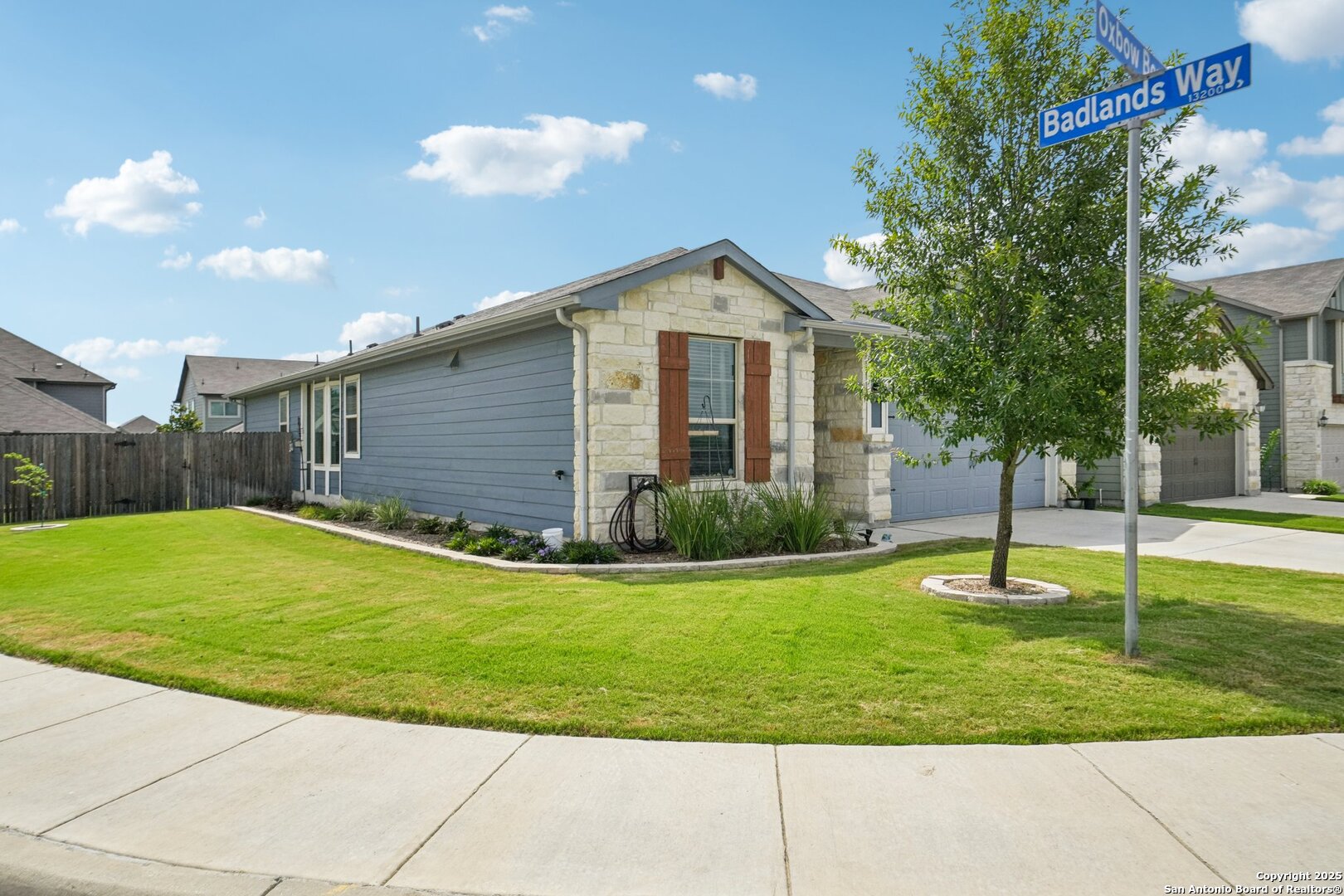 4938 Oxbow