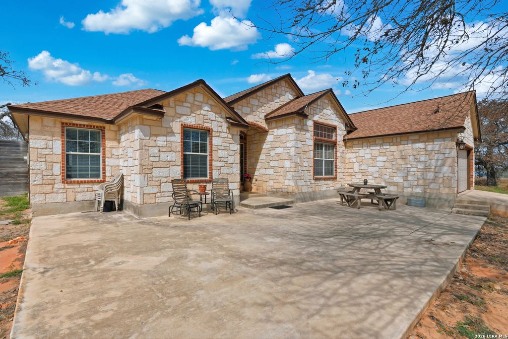 Photo of 400 Clear Lake, Poteet, TX 78065 (MLS # 1944851)