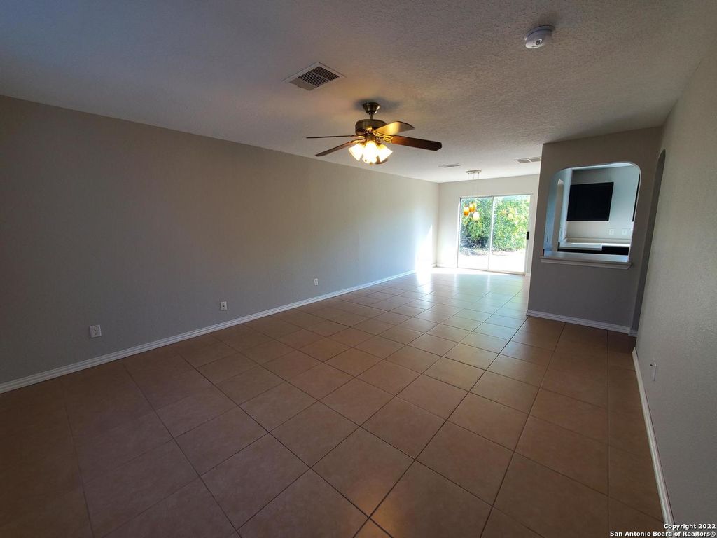 Photo of 2606 Sunview Lk, San Antonio, TX 78245 (MLS # 1913254)