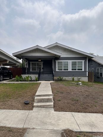 Single Family Residence at 1314 W WOODLAWN AVE