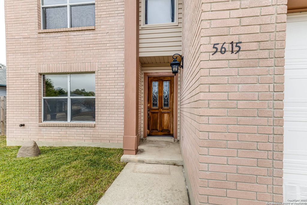 Photo of 5615 Camry Springs, San Antonio, TX 78251 (MLS # 1926120)