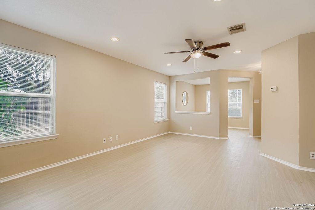 Photo of 203 Adelaide Oaks, San Antonio, TX 78249 (MLS # 1924529)