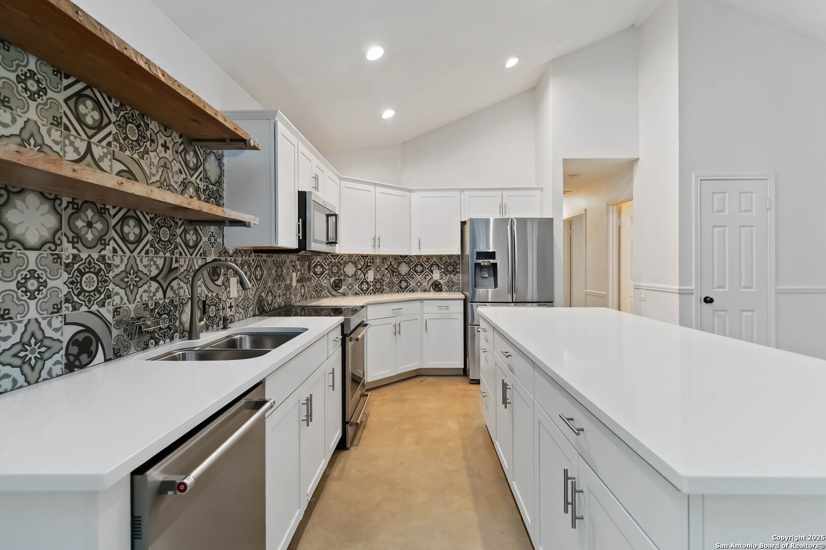 942 Lightstone