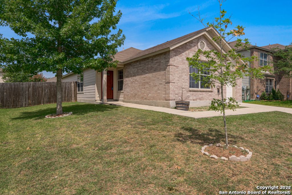 Photo of 116 LONE STAR WAY, Cibolo, TX 78108 (MLS # 1926646)