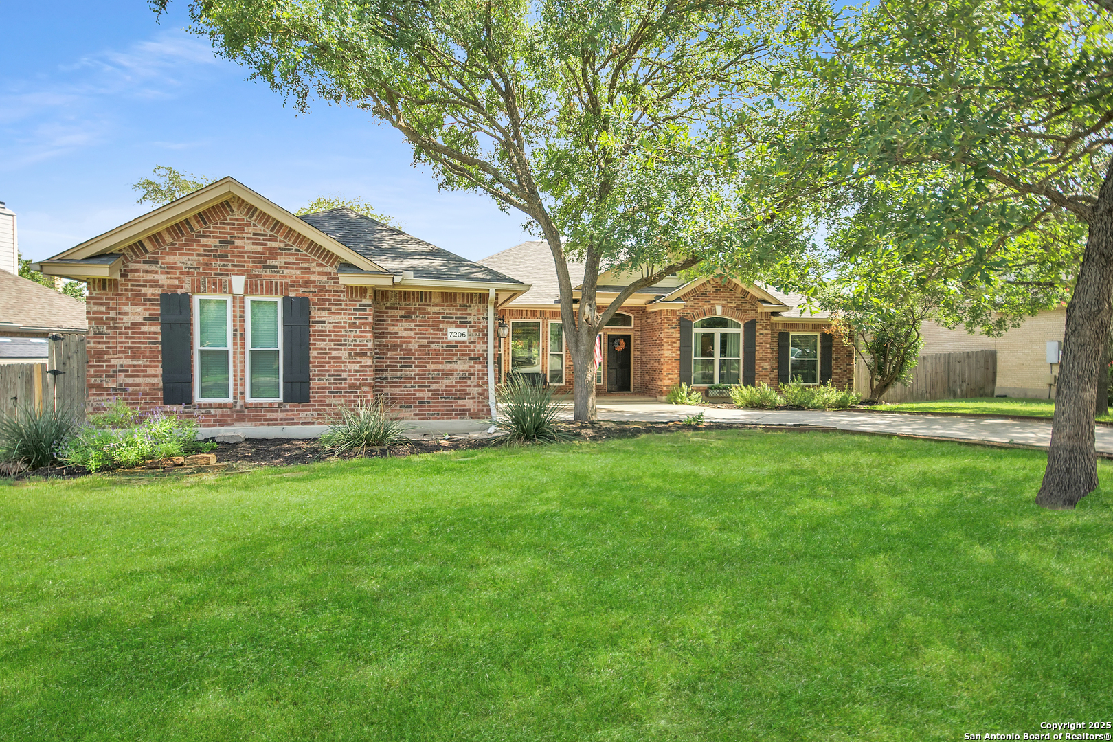 7206 Chartwell Circle