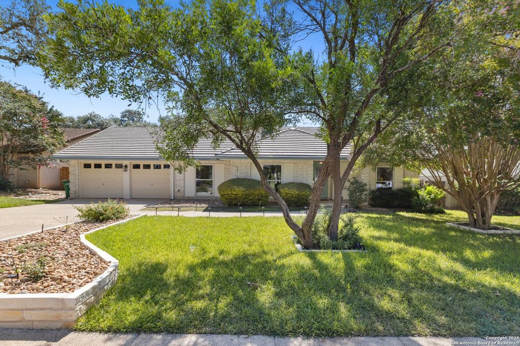 Photo of 19706 Encino Knoll, San Antonio, TX 78259 (MLS # 1886149)