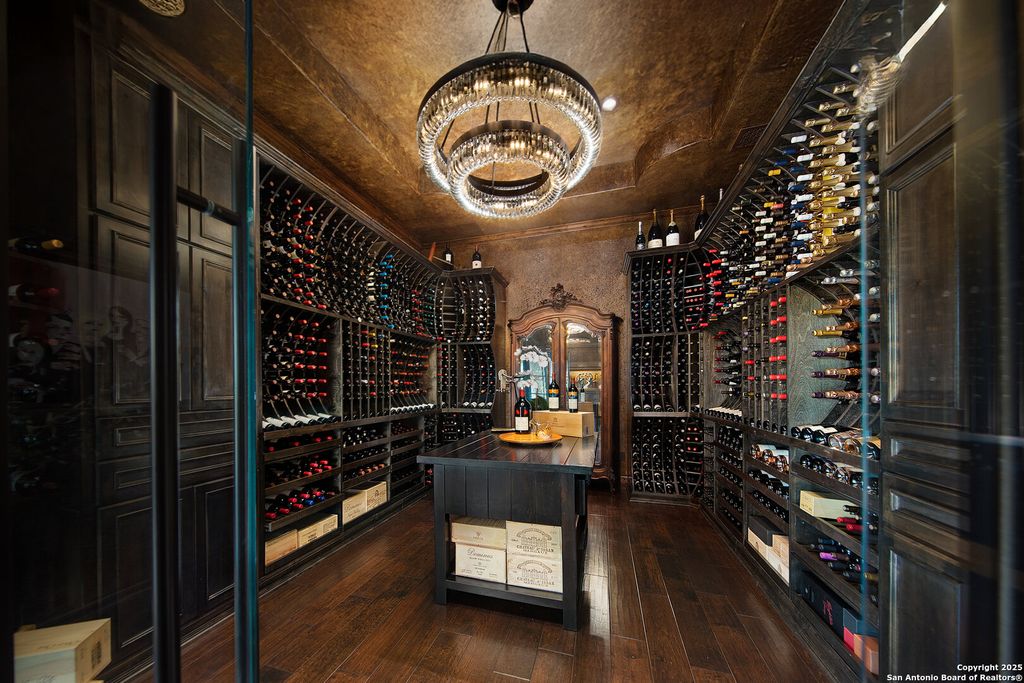 Photo of 11118 Anaqua Spgs, Boerne, TX 78006 (MLS # 1871745)