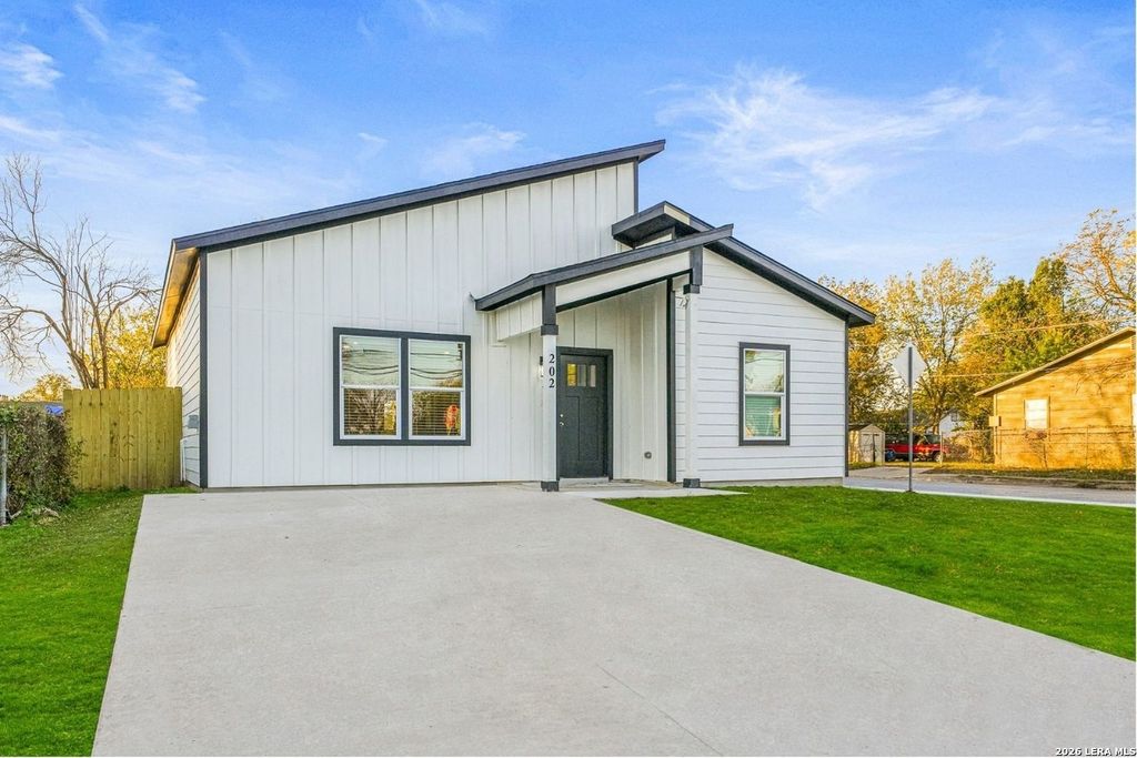 Photo of 202 Bundy, San Antonio, TX 78220 (MLS # 1944014)