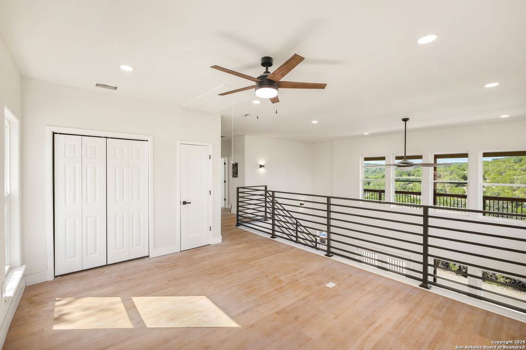 Photo of 312 Skyline, Canyon Lake, TX 78133 (MLS # 1923676)