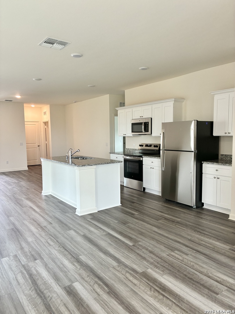 Photo 1 of 13 — 7525 CORRAL SMT, San Antonio, TX 78253