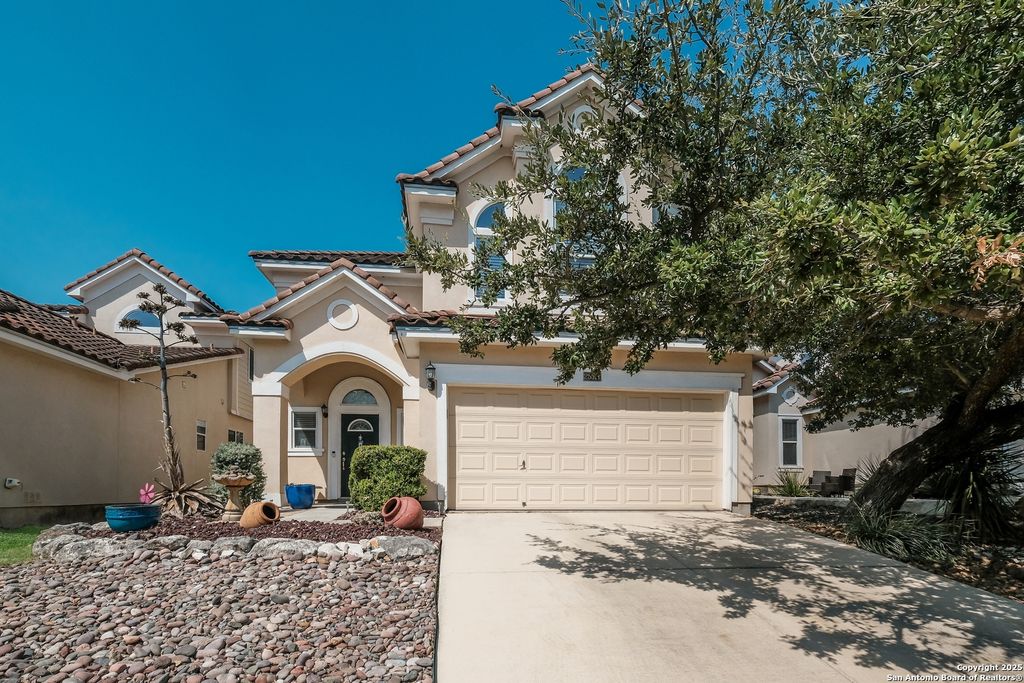 Photo of 25511 Echo Springs, San Antonio, TX 78260 (MLS # 1910228)