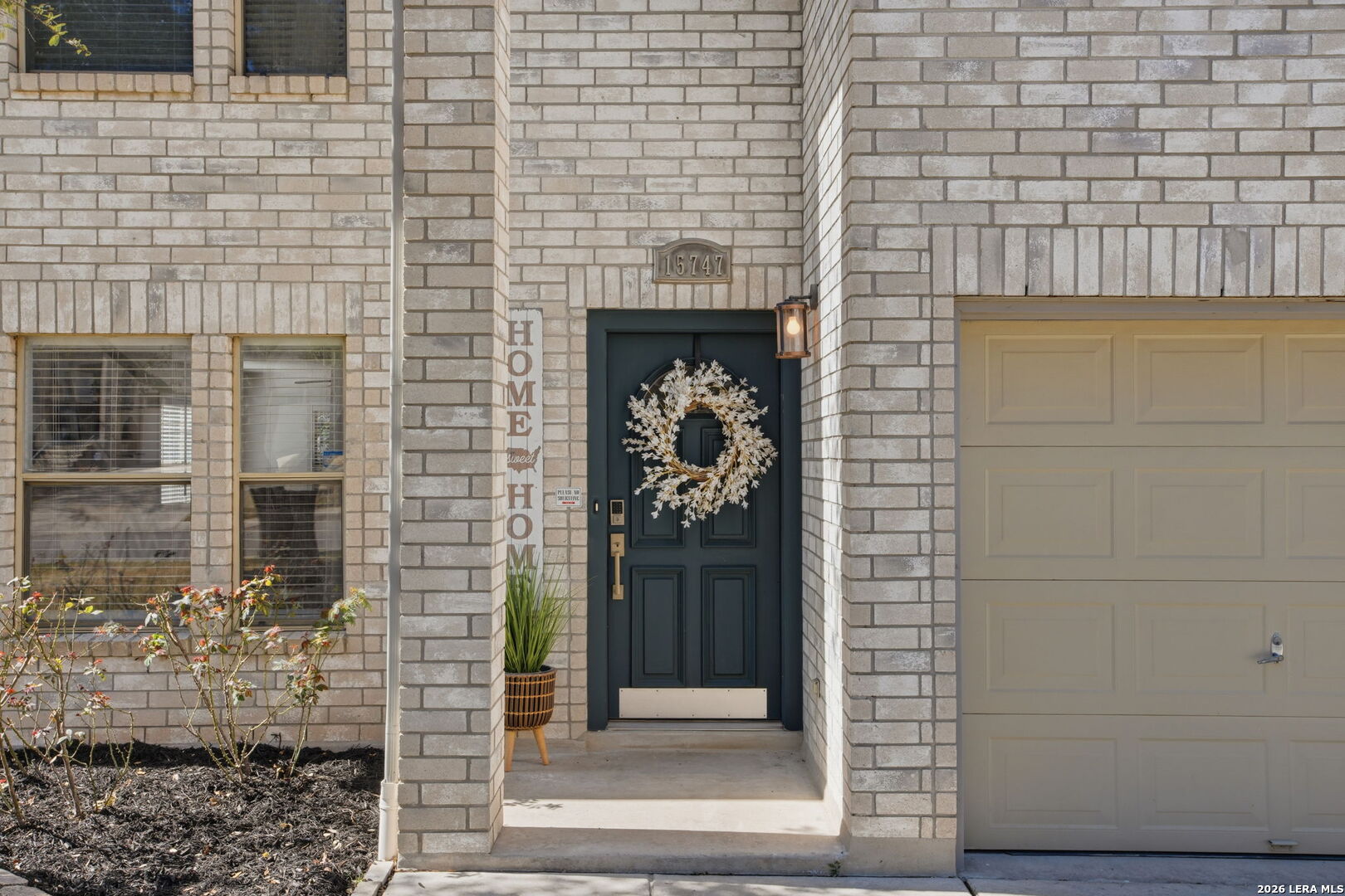 15747 lomita springs