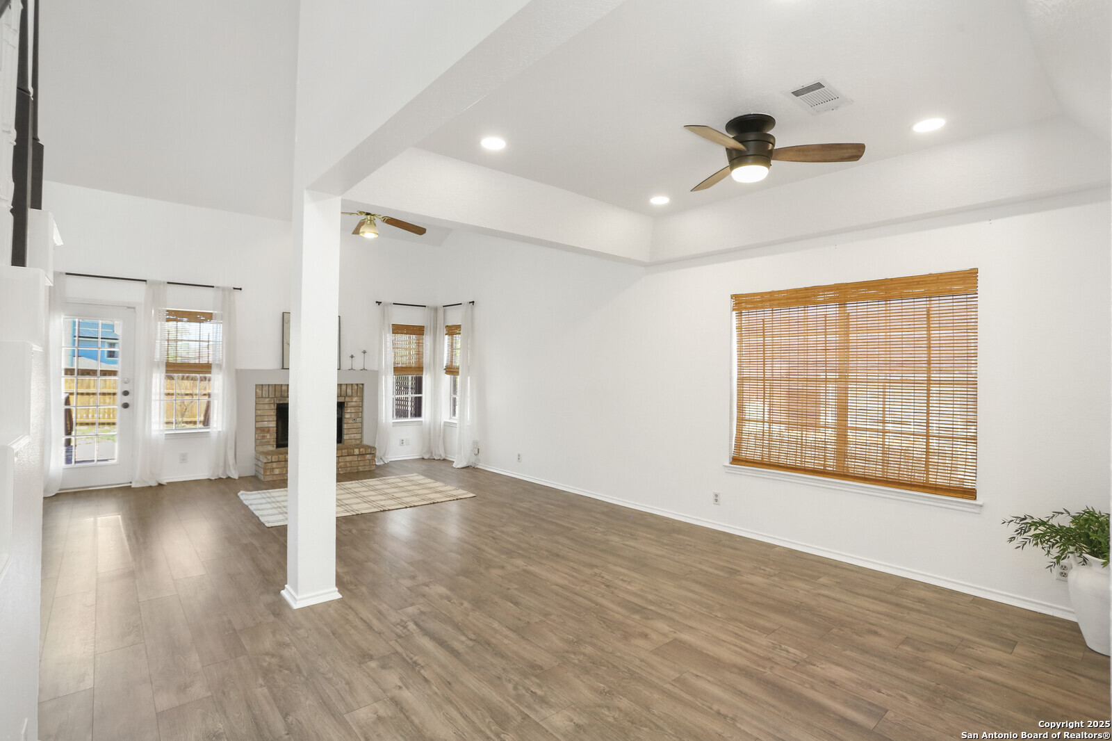 11623 Bellcastle