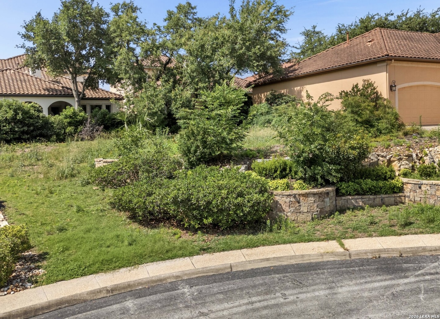 1706 WILD DEER CIR