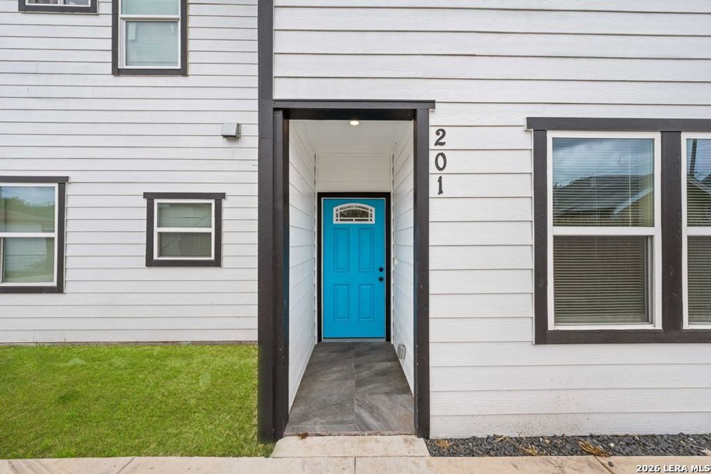 Photo of 323 Gabriel 201 #201, San Antonio, TX 78202 (MLS # 1958187)