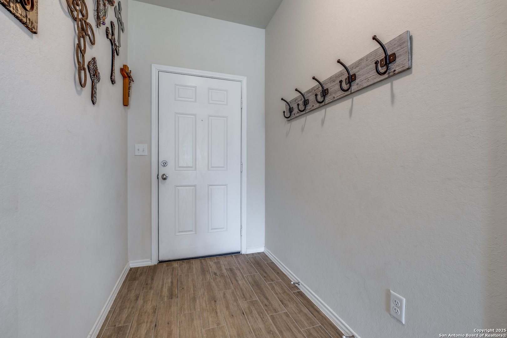 27518 Sienna Creek