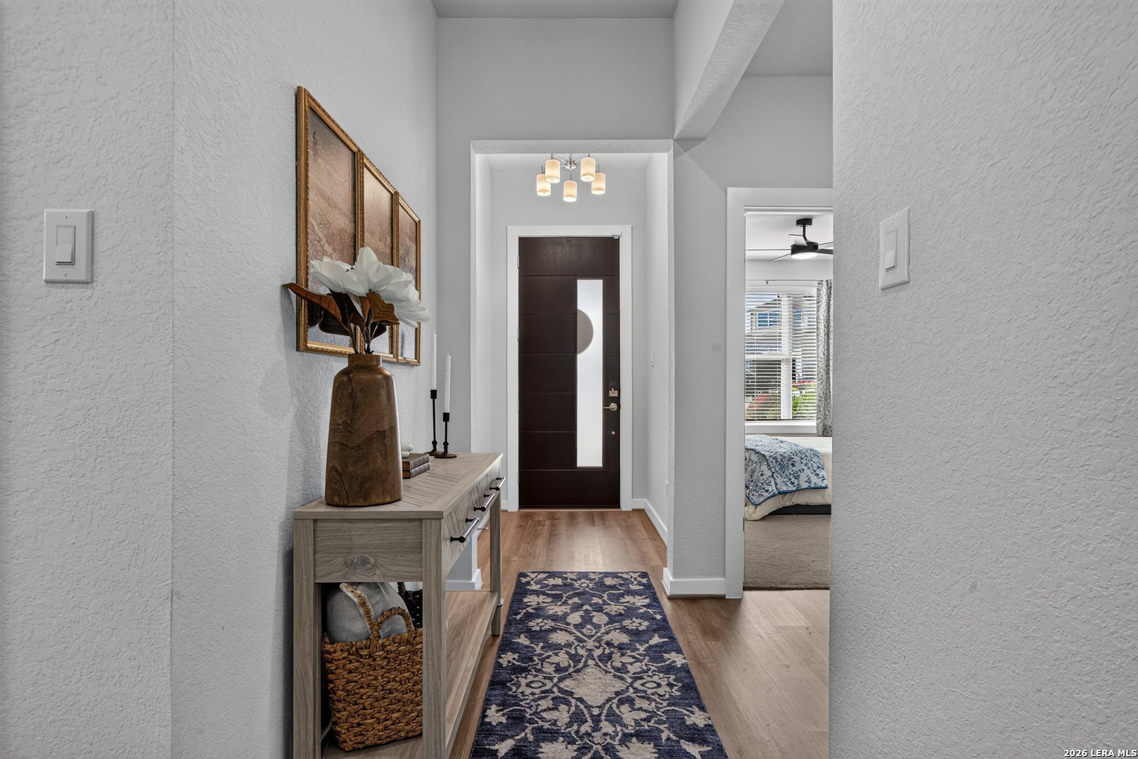 15422 IVORY HLS