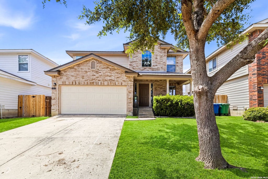 Photo of 8050 CHISOS OAK DR, San Antonio, TX 78223 (MLS # 1992127)