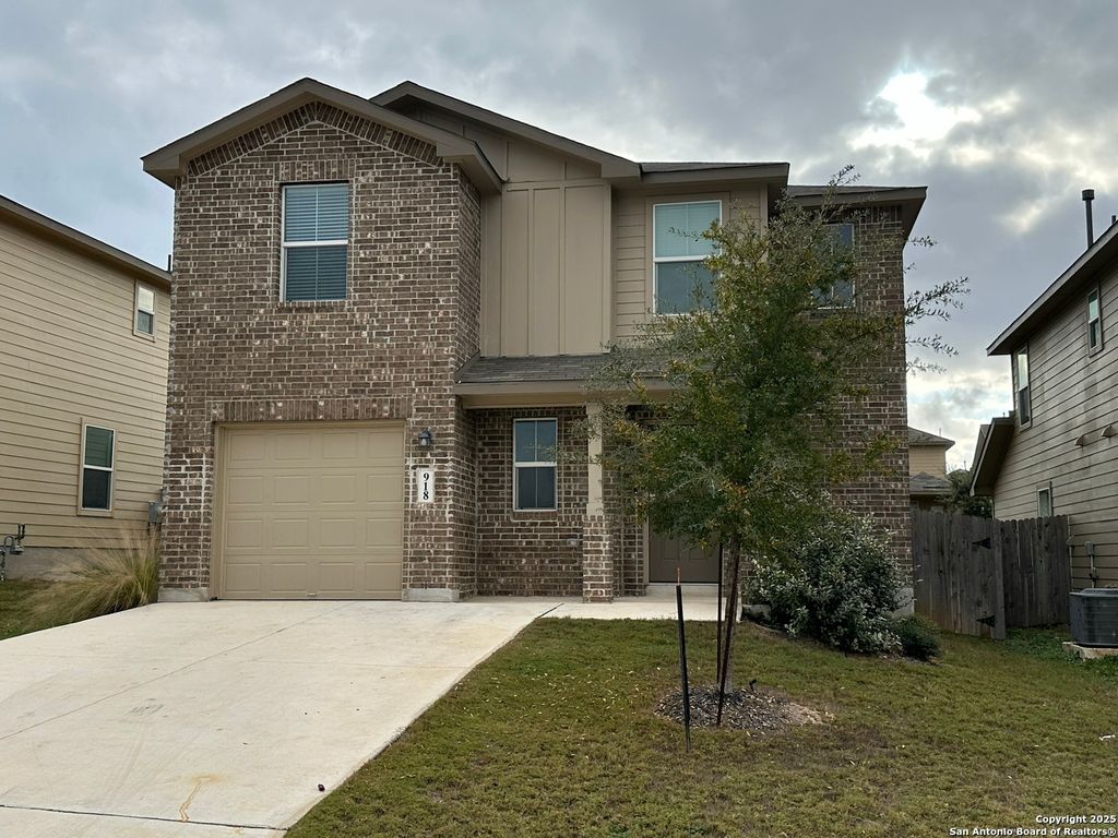 Photo of 918 Andean Emerald, San Antonio, TX 78253 (MLS # 1930092)