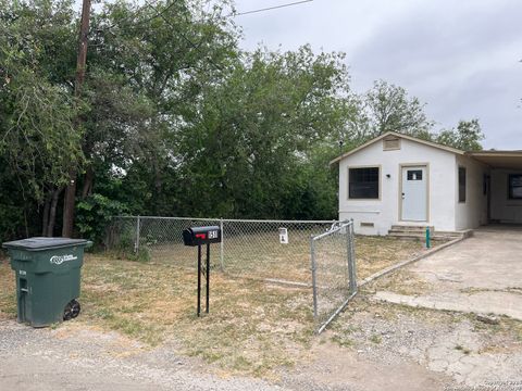 A home in Del Rio