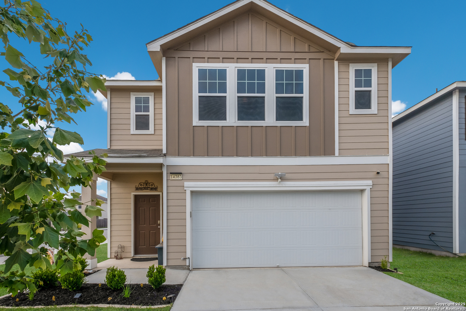 14383 PALM RIDGE