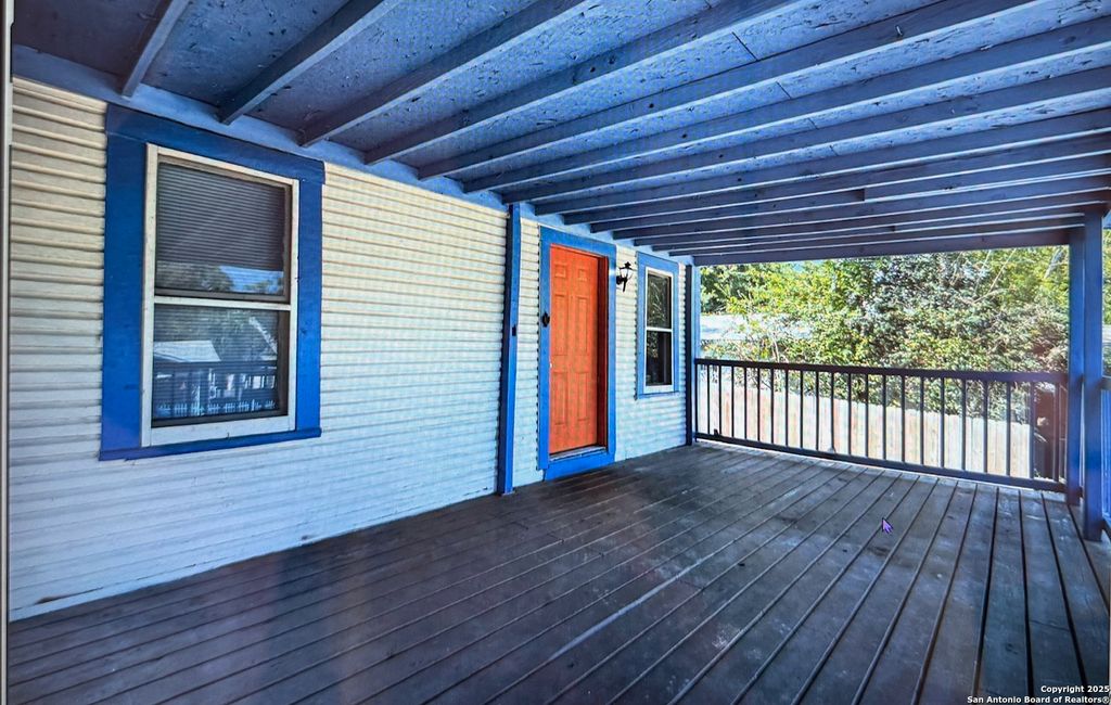 Photo of 114 Teresa, San Antonio, TX 78214 (MLS # 1913211)