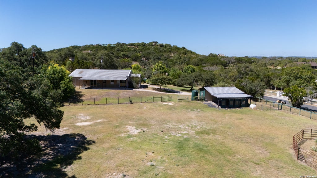 Photo of 103 Lariat Dr, Boerne, TX 78006 (MLS # 2009935)