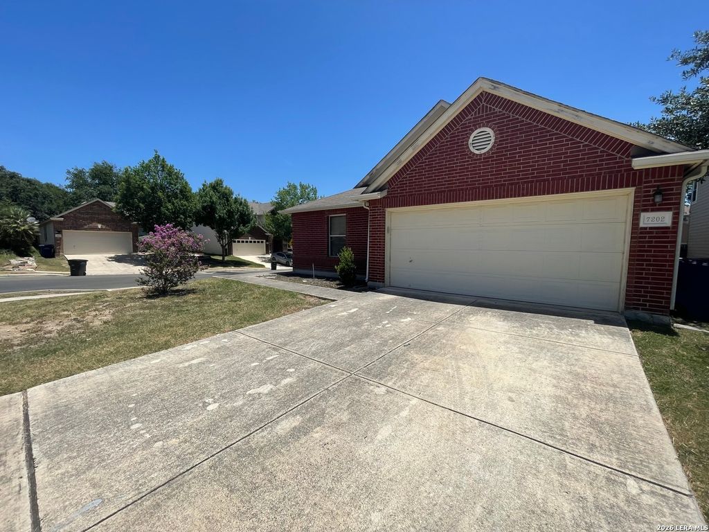 Photo of 7202 BLUEMIST PT, San Antonio, TX 78250 (MLS # 1963769)