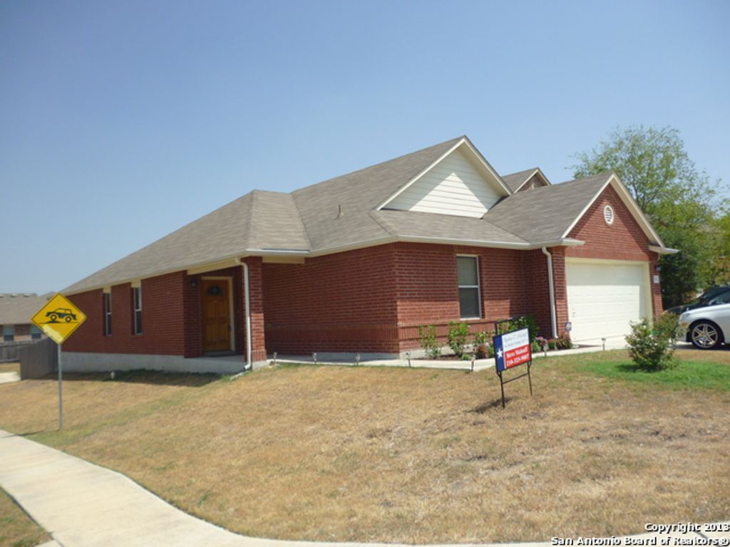 Photo of 7202 BLUEMIST PT, San Antonio, TX 78250 (MLS # 1963769)