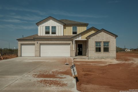 A home in Floresville