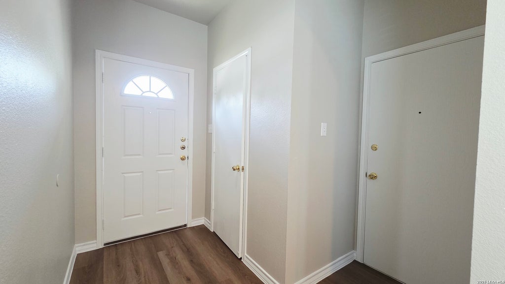 Photo of 5003 SUMMIT WOOD 1 #1, San Antonio, TX 78229 (MLS # 1972026)
