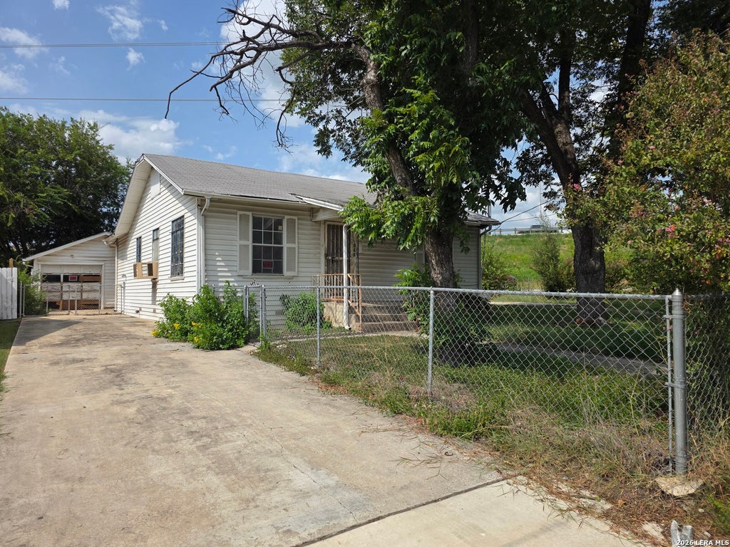 Photo of 439 Ward, San Antonio, TX 78223 (MLS # 2006224)
