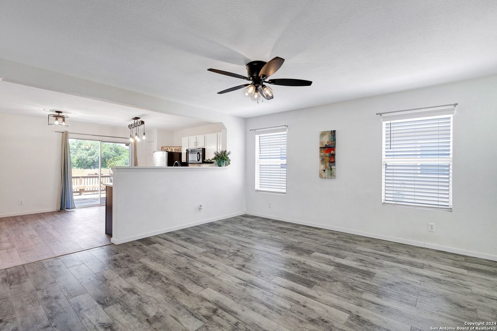 Photo of 12223 Autumn Cherry, San Antonio, TX 78254 (MLS # 1915717)