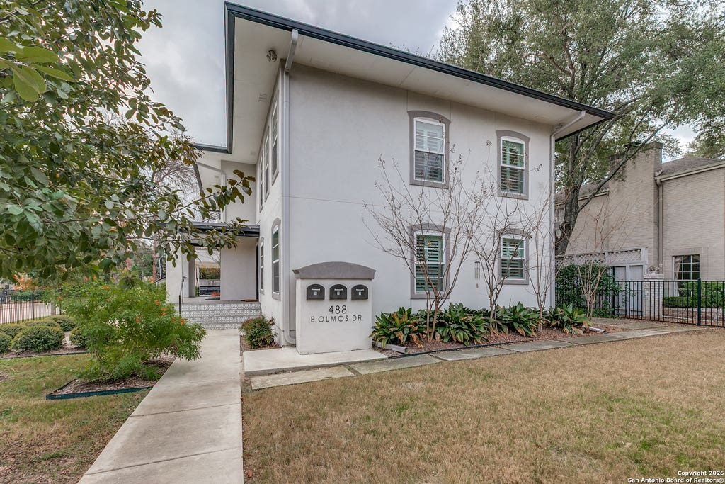 Photo of 488 E OLMOS DR 3 #3, Olmos Park, TX 78212 (MLS # 1968294)