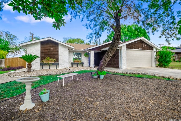 5110 TIMBER TRACE ST, SAN ANTONIO, TX 78250 - Image 59a87daed9a71c02fcff15107e6a5e9c/2329553703