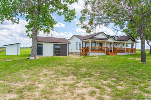 A home in Poteet