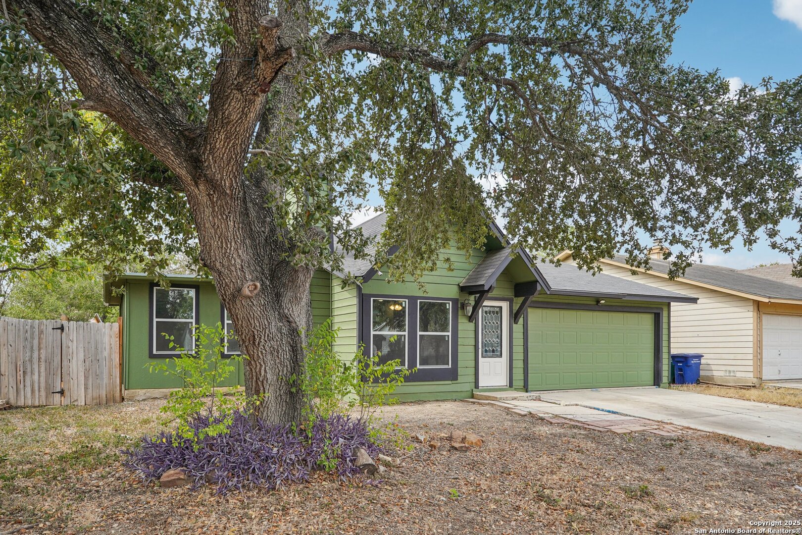 8819 Catalina Bay