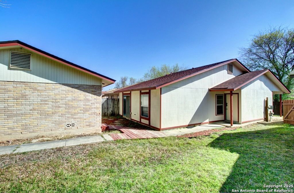 Photo of 1346 Bayou, San Antonio, TX 78245 (MLS # 1873866)