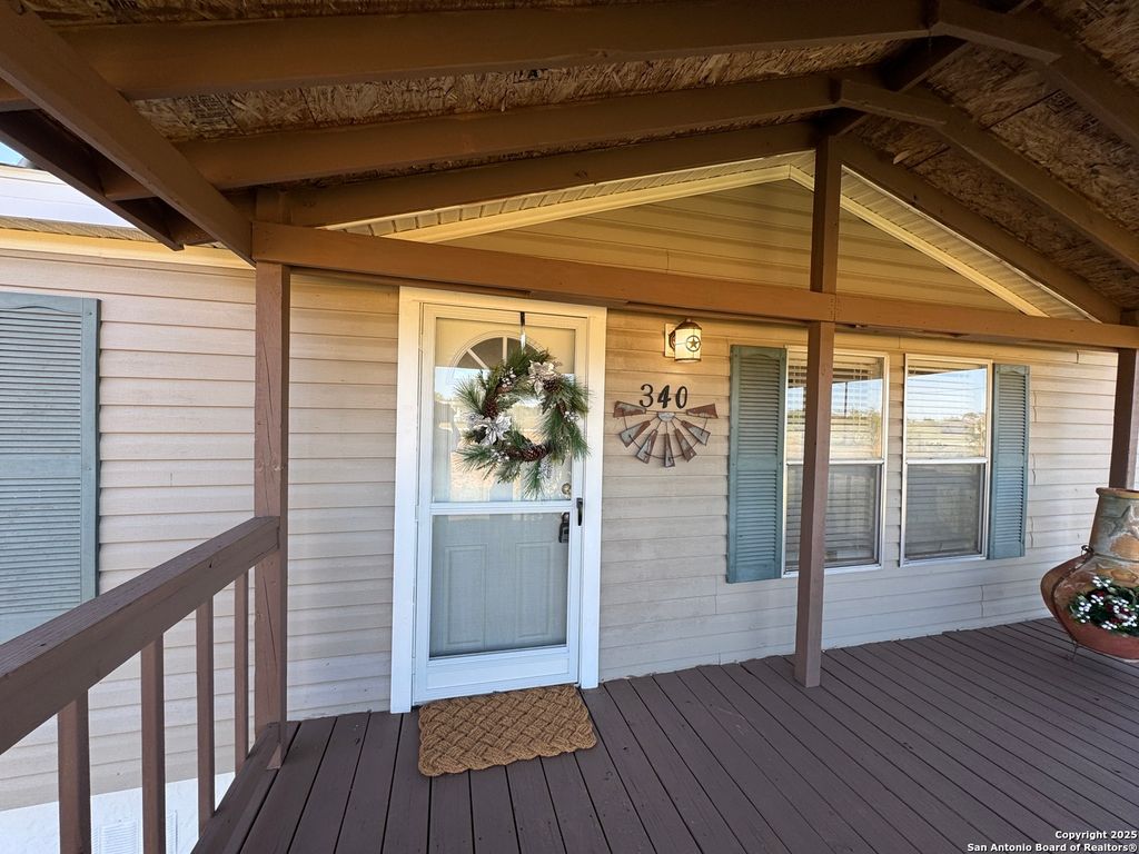 Photo of 340 Mourning Dove, Floresville, TX 78114 (MLS # 1924318)