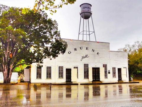 A home in New Braunfels