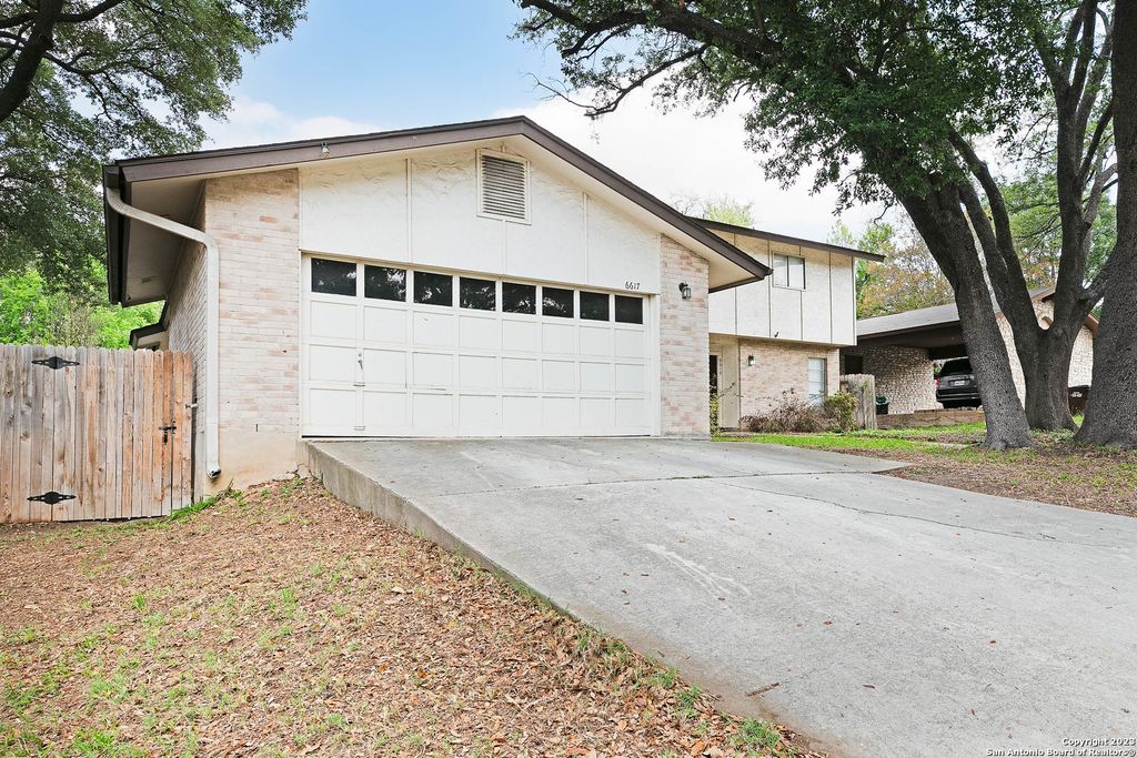 Photo of 6617 Forest Grove, San Antonio, TX 78240 (MLS # 1931594)