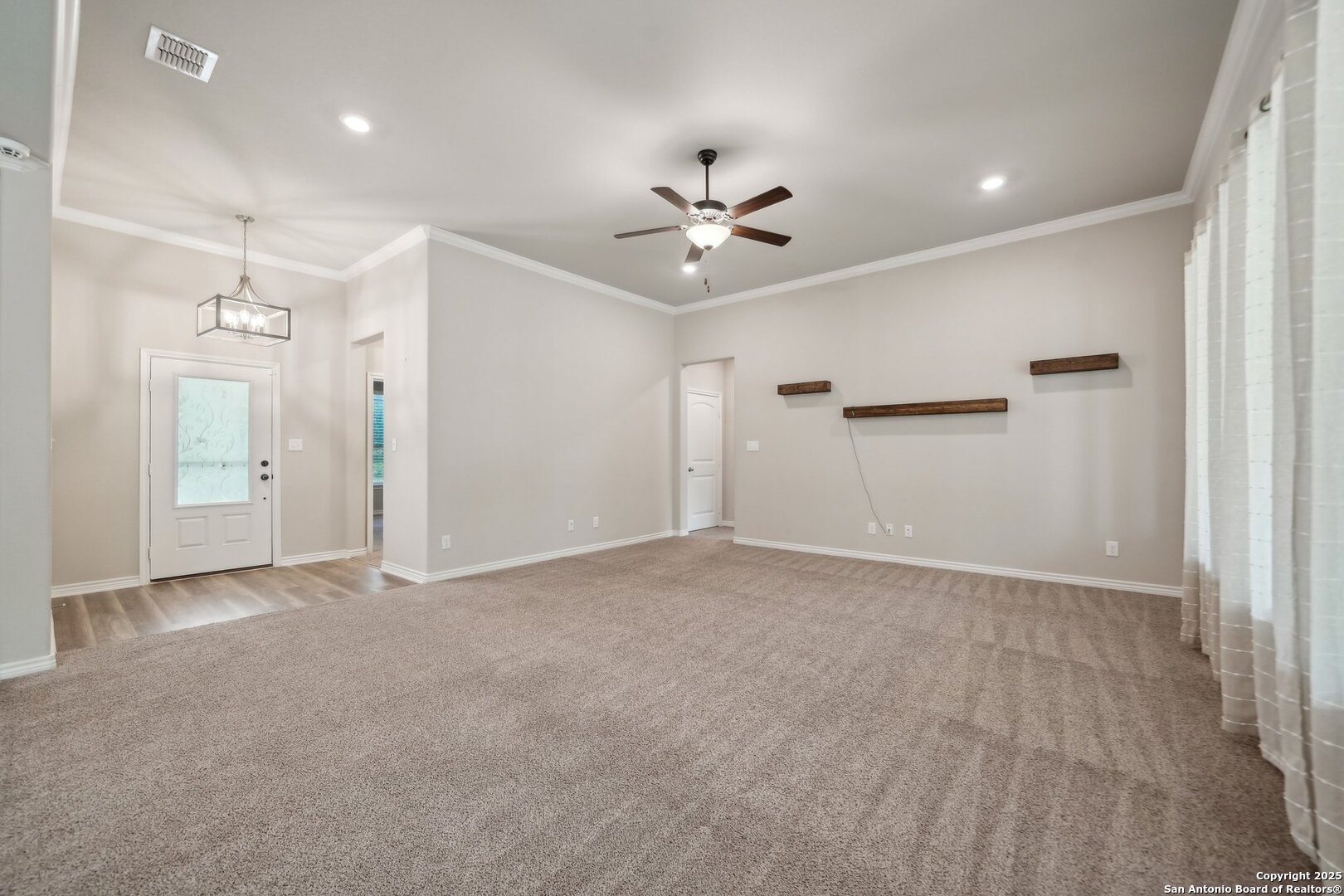4049 Hickory Forrest