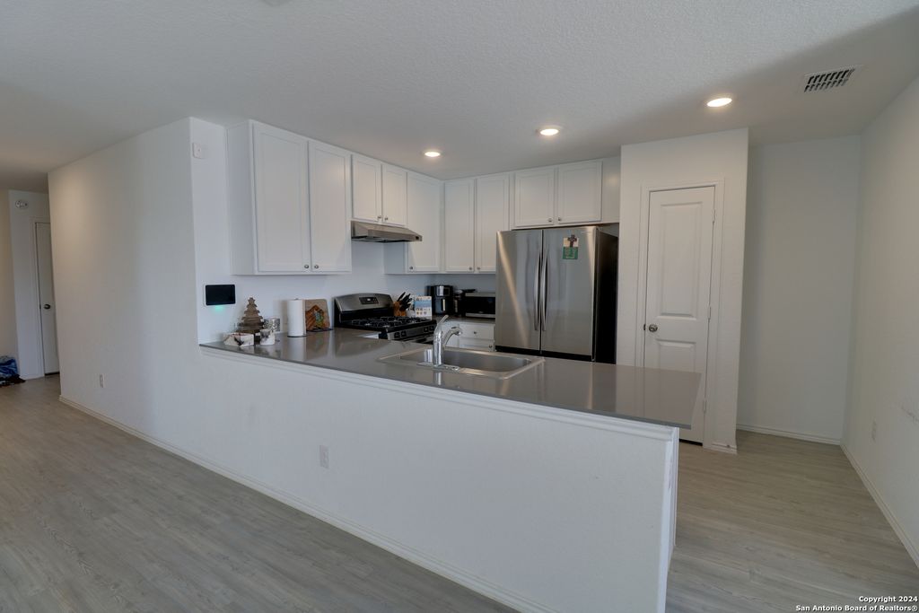 Photo of 116 Aidan Trl, Fredericksburg, TX 78624 (MLS # 1945385)