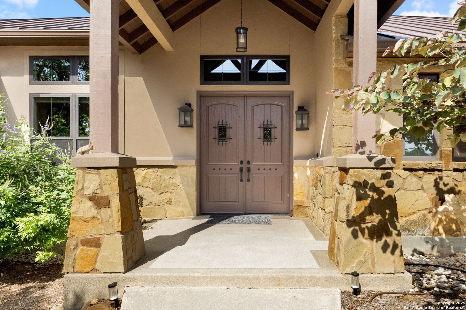 1204 Salt Lick Drive