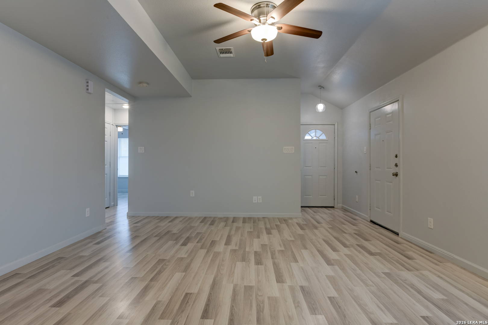 Search 6626 Woodstock