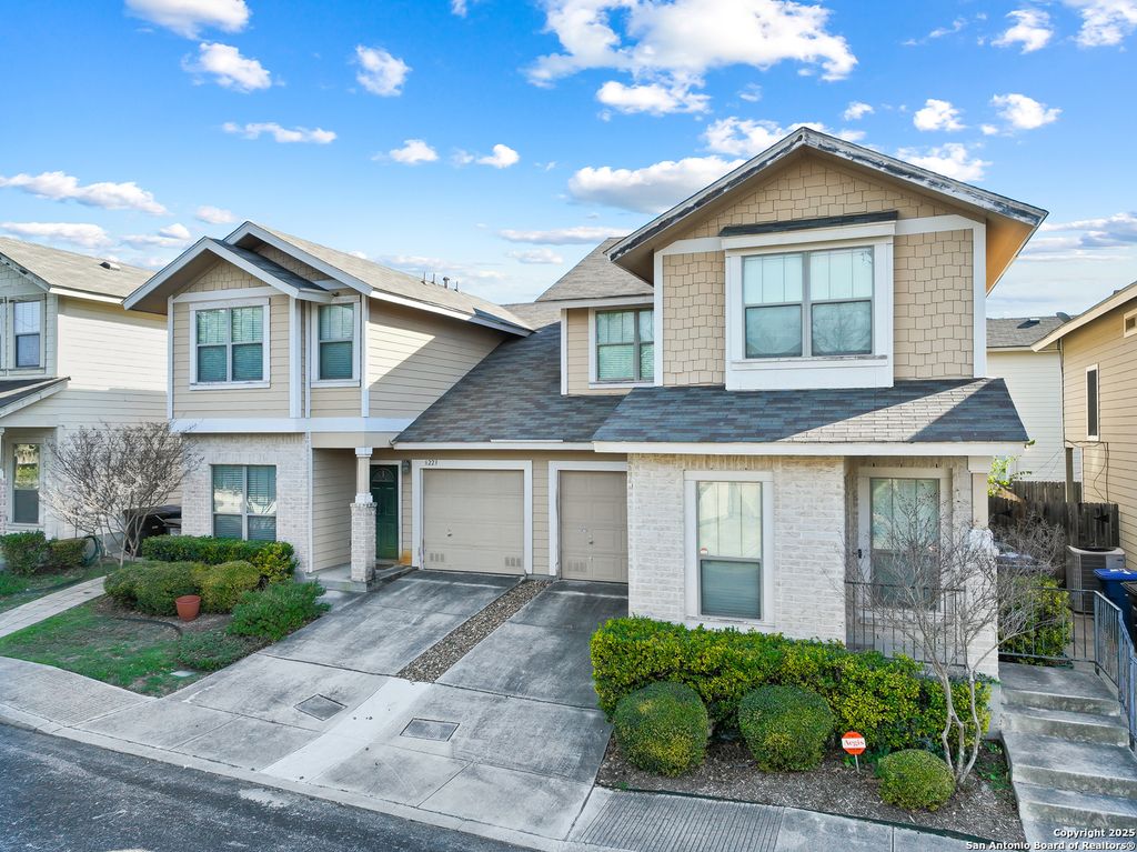 Photo of 6223 W JOLIE CT, San Antonio, TX 78240 (MLS # 1958245)