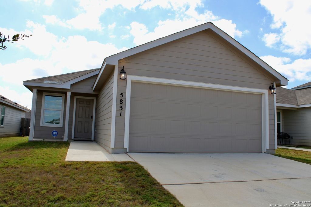 Photo of 5831 Coahulia, Seguin, TX 78155 (MLS # 1923093)